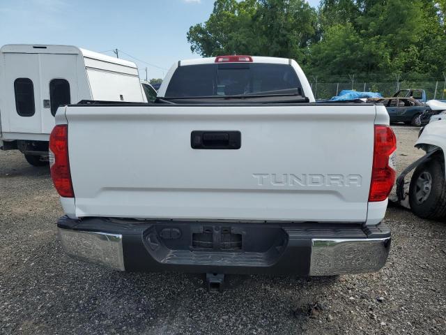 5TFRY5F18MX281152 - 2021 TOYOTA TUNDRA DOUBLE CAB SR/SR5 WHITE photo 6