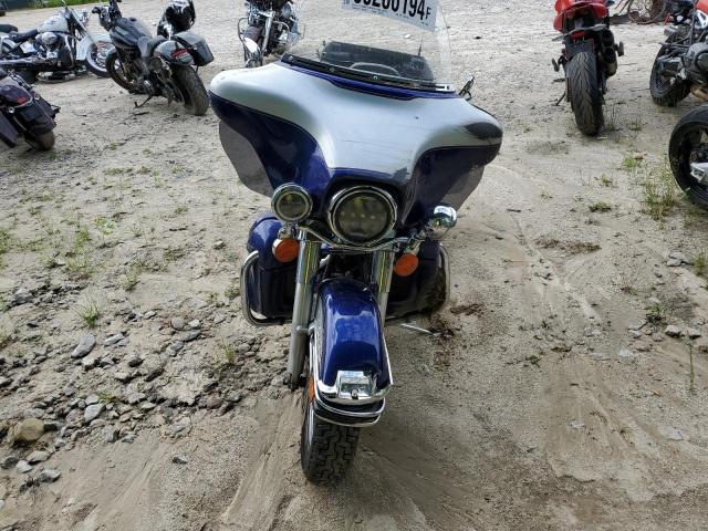 5HD1FCW146Y672200 - 2006 HARLEY-DAVIDSON FLHTCUI 蓝色 照片 2