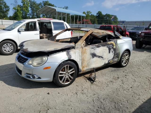 WVWFA71F68V002224 - 2008 VOLKSWAGEN EOS LUX 银色 照片 1