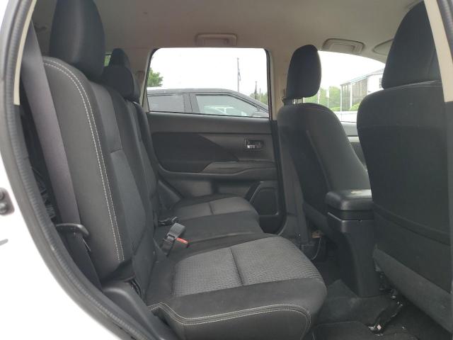 JA4AZ3A35GZ035461 - 2016 MITSUBISHI OUTLANDER SE 白色 照片 11