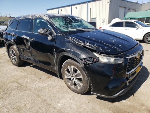 5TDGZRBH9LS510439 - 2020 TOYOTA HIGHLANDER XLE BLACK photo 4