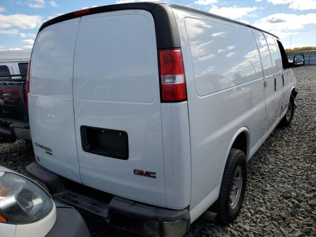 1GTW7BFF3G1202137 - 2016 GMC SAVANA G2500 WHITE photo 4