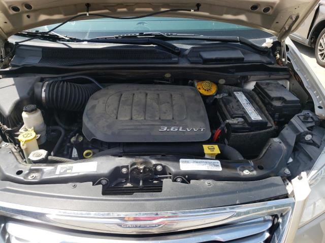 2C4RC1BG7GR172766 - 2016 CHRYSLER TOWN & COU TOURING TAN photo 12