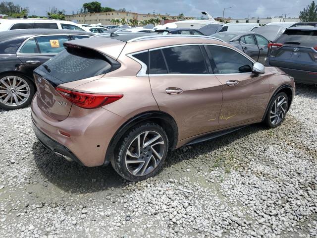 SJKCH5CP0JA043323 - 2018 INFINITI QX30 BASE ذهبي صورة 3