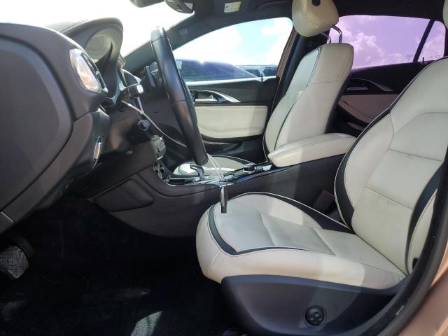 SJKCH5CP0JA043323 - 2018 INFINITI QX30 BASE ذهبي صورة 7