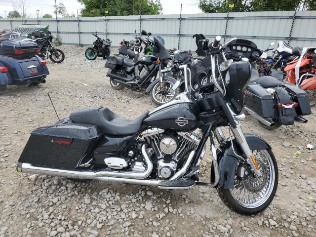 2013 HARLEY-DAVIDSON FLHX STREET GLIDE, 