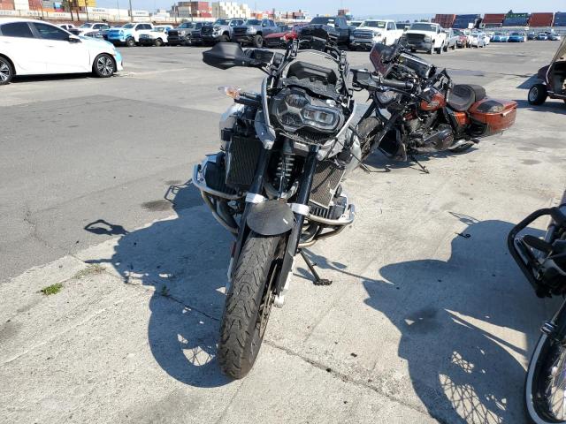 WB10J5309KZF78103 - 2019 BMW R 1250 GS ADVENTURE SILVER photo 2