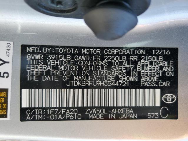 JTDKBRFU9H3544721 - 2017 TOYOTA PRIUS SILVER photo 12