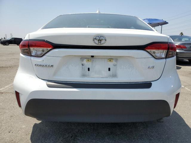 5YFB4MDE9RP193312 - 2024 TOYOTA COROLLA LE 白色 照片 6