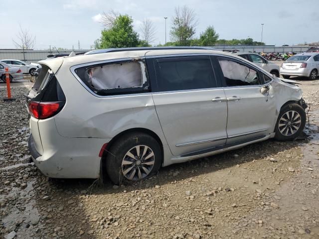 2C4RC1EG7LR237881 - 2020 CHRYSLER PACIFICA TOURING L PLUS CREAM photo 3