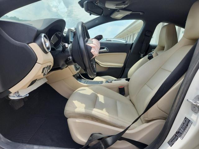 WDDSJ4EB6EN150704 - 2014 MERCEDES-BENZ CLA 250 白色 照片 7