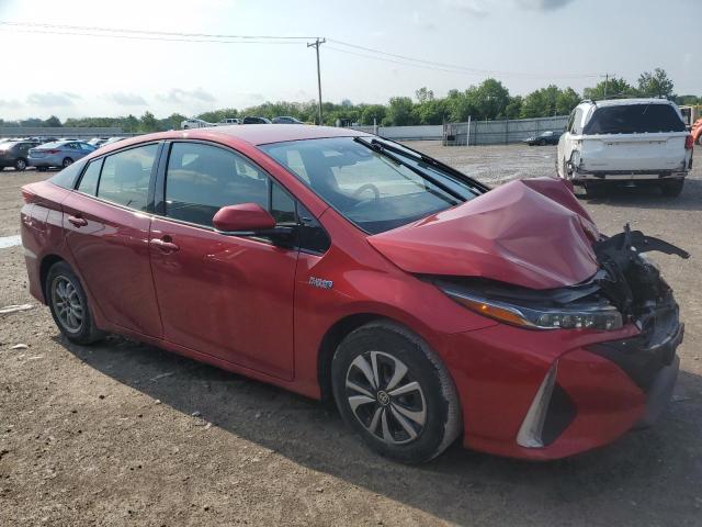 JTDKARFP2H3050908 - 2017 TOYOTA PRIUS PRIM 红色 照片 4