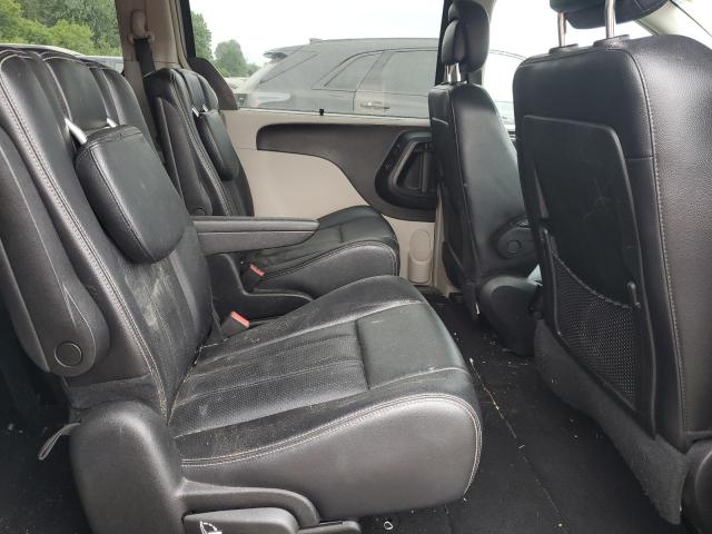 2C4RC1CG8ER373538 - 2014 CHRYSLER TOWN & COU TOURING L SILVER photo 11