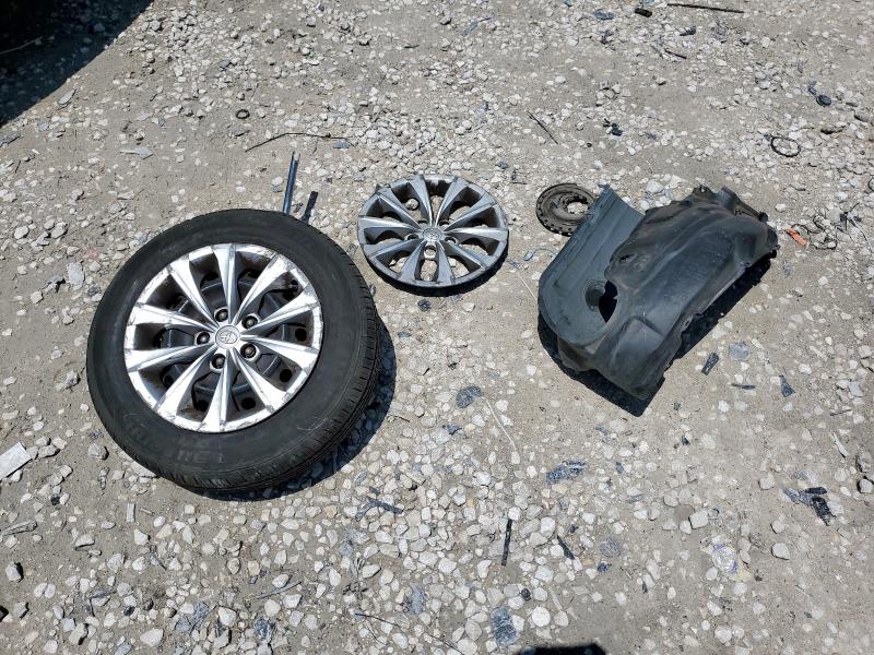 4T4BF1FK4GR555396 - 2016 TOYOTA CAMRY LE თეთრი ფოტო 12