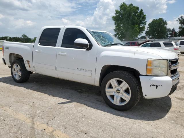 3GCRKPEA0AG149887 - 2010 CHEVROLET SILVERADO K1500 WHITE photo 4