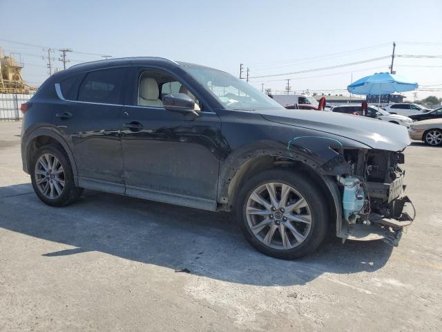 JM3KFBDM2K1544312 - 2019 MAZDA CX-5 GRAND TOURING BLACK photo 4