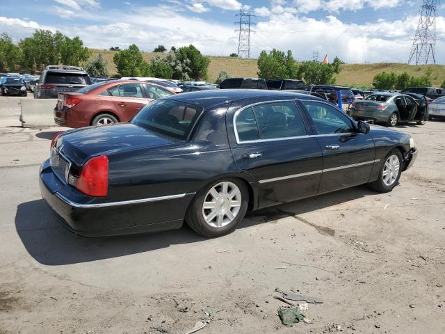 2LNBL8EV3AX752809 - 2010 LINCOLN TOWN CAR EXECUTIVE L BLACK photo 3