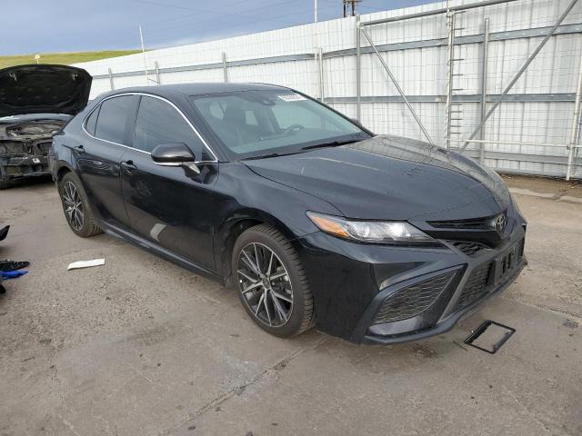 4T1G11BK2PU100731 - 2023 TOYOTA CAMRY SE NIGHT SHADE BLACK photo 4