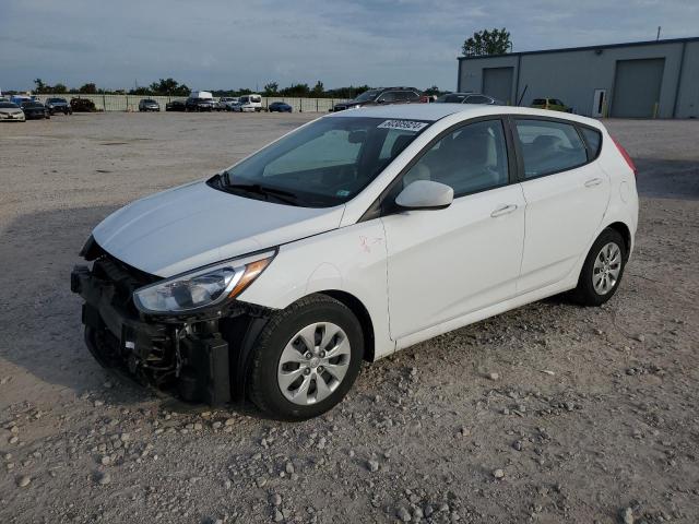 KMHCT5AE4HU336729 - 2017 HYUNDAI ACCENT SE WHITE photo 1