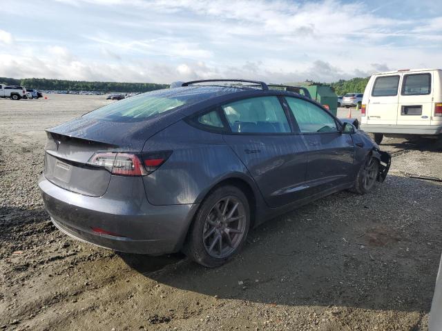 5YJ3E1EA4MF915379 - 2021 TESLA MODEL 3 SILVER photo 3