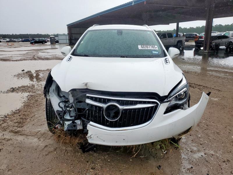LRBFXCSAXLD113513 - 2020 BUICK ENVISION ESSENCE أبيض صورة 5