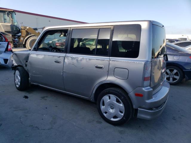 JTLKT324464032392 - 2006 SCION XB XB SILVER photo 2