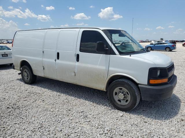 1GCWGGCA5E1184341 - 2014 CHEVROLET EXPRESS G2 WHITE photo 4