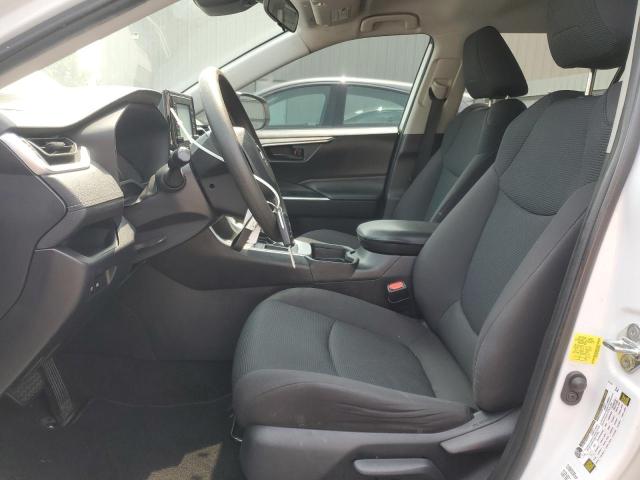 2T3H1RFV5KW007063 - 2019 TOYOTA RAV4 LE Ақ фото 7