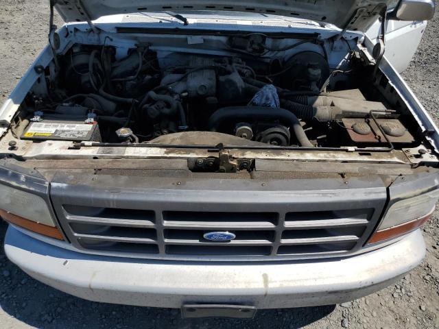 1FTDF15Y1NPA24763 - 1992 FORD F150 WHITE photo 11