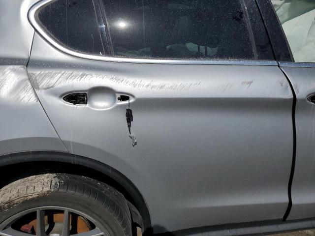 ZASFAKBNXJ7B96766 - 2018 ALFA ROMEO STELVIO TI SILVER photo 11