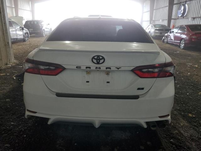 4T1T11AK4PU830737 - 2023 TOYOTA CAMRY SE NIGHT SHADE WHITE photo 6