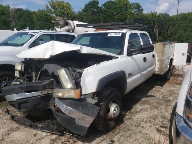 1GBJC33DX6F163423 - 2006 CHEVROLET SILVERADO C3500 WHITE photo 1