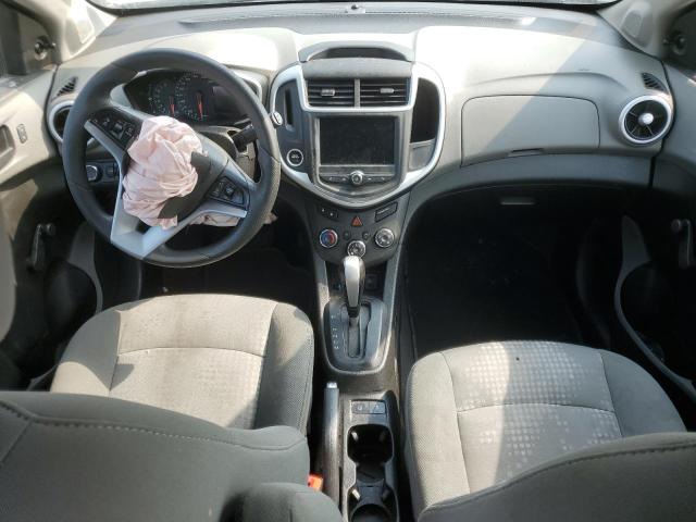 1G1JG6SB5K4121743 - 2019 CHEVROLET SONIC WHITE photo 8