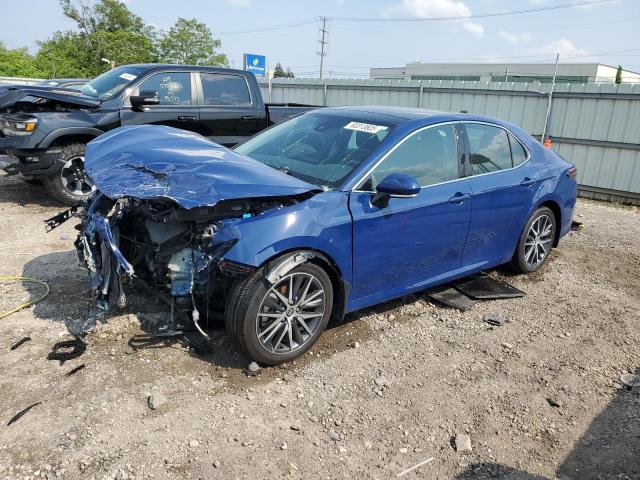 2024 TOYOTA CAMRY XLE, null