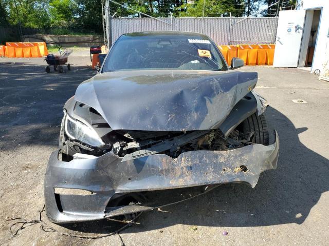 5YJSA1E6XNF479951 - 2022 TESLA MODEL S ნაცრისფერი ფოტო 5