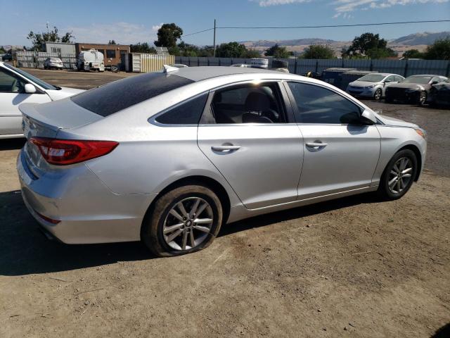 5NPE24AFXHH491296 - 2017 HYUNDAI SONATA SE SILVER photo 3