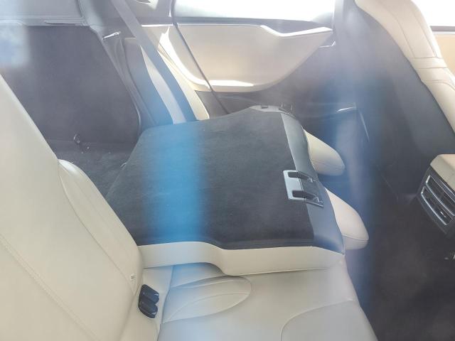 5YJSA1E15FF111053 - 2015 TESLA MODEL S თეთრი ფოტო 10