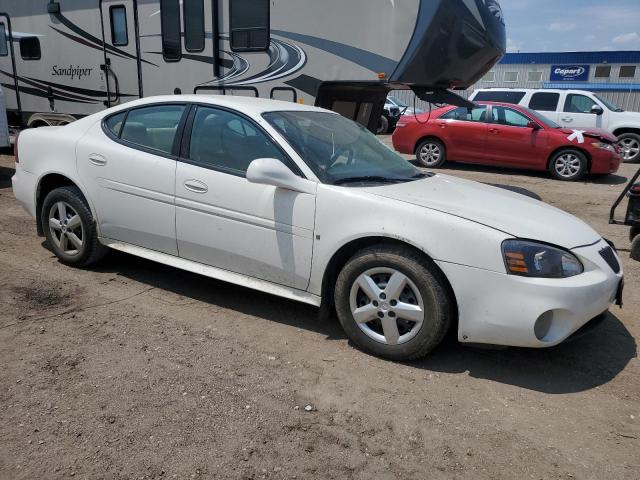 2G2WP552571233193 - 2007 PONTIAC GRAND PRIX WHITE photo 4