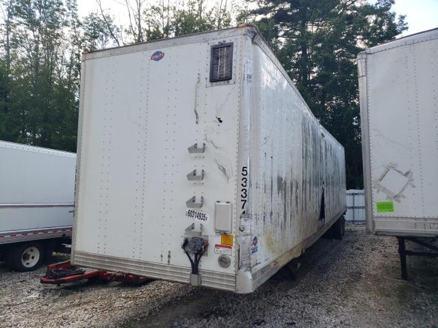 1UYVS2533HG800018 - 2017 UTILITY VS2DX WHITE photo 2