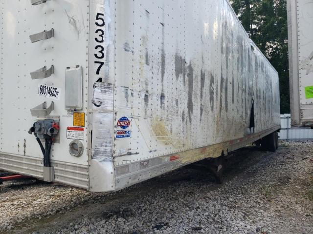 1UYVS2533HG800018 - 2017 UTILITY VS2DX WHITE photo 9