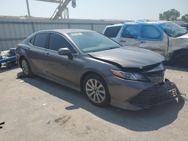 4T1C11AK0LU342248 - 2020 TOYOTA CAMRY LE 灰色 照片 4