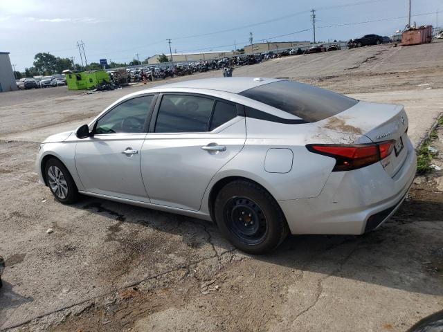 1N4BL4BV8LC159857 - 2020 NISSAN ALTIMA S SILVER photo 2