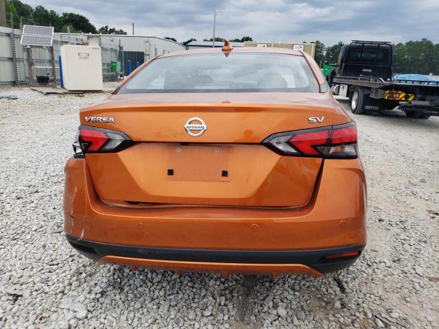 3N1CN8EV7ML846834 - 2021 NISSAN VERSA SV ORANGE photo 6