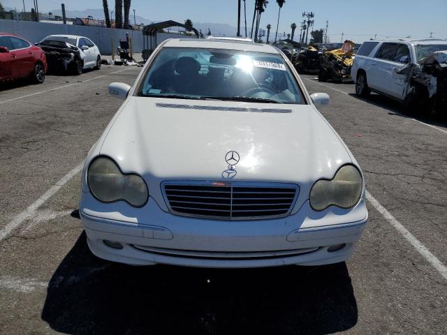 WDBRF40J24F550727 - 2004 MERCEDES-BENZ C 230K SPORT SEDAN WHITE photo 5