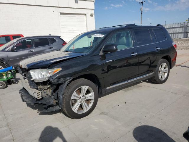 2013 TOYOTA HIGHLANDER LIMITED, null