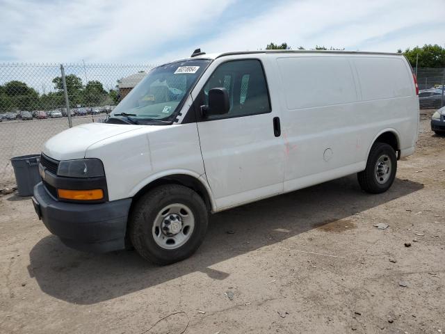 1GCWGAFP8K1280828 - 2019 CHEVROLET EXPRESS G2 WHITE photo 1