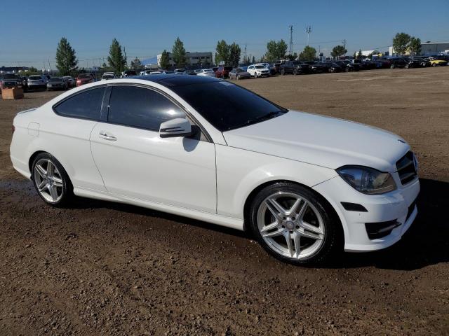 WDDGJ8JB1FG368218 - 2015 MERCEDES-BENZ C 350 4MATIC WHITE photo 4