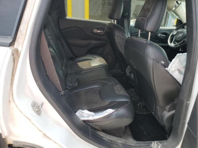 1C4PJMBS8FW717950 - 2015 JEEP CHEROKEE TRAILHAWK WHITE photo 11