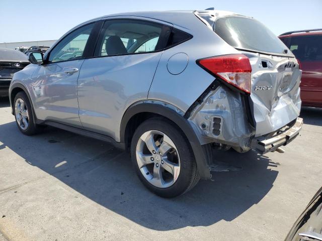 3CZRU6H33JG708988 - 2018 HONDA HR-V LX ვერცხლისფერი ფოტო 2