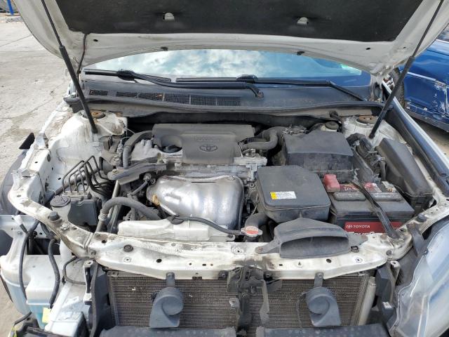 4T1BF1FK0GU223272 - 2016 TOYOTA CAMRY LE WHITE photo 11